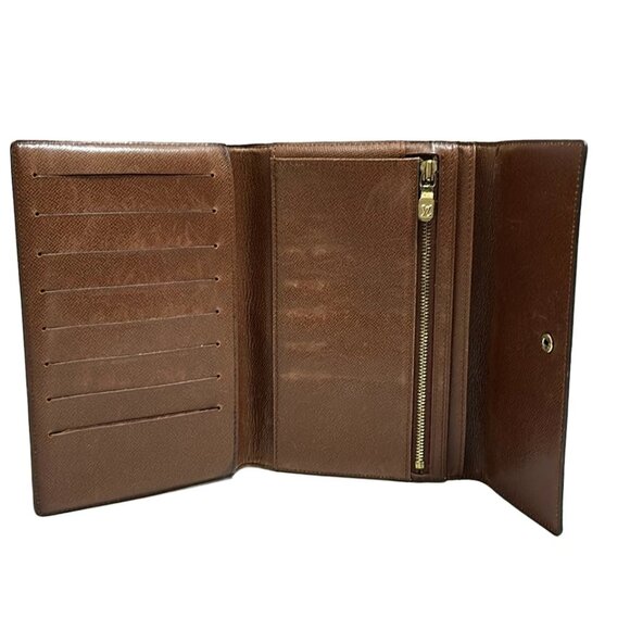 LOUIS VUITTON Pochette Passport Monogram -Trifold Wallet 177-082925 - Picture 4 of 6